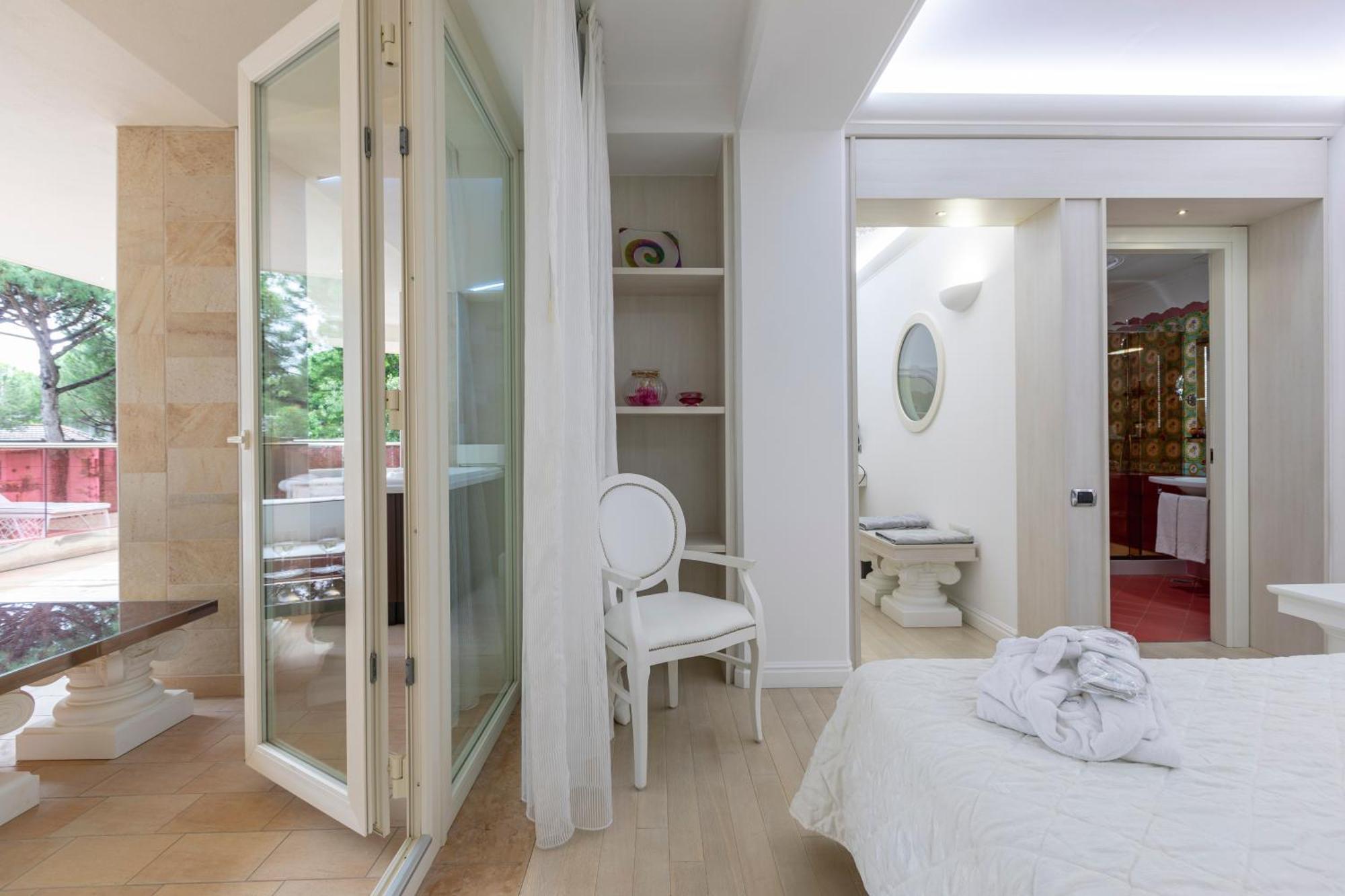 מילאנו מריטימה Boutique Hotel Paradiso Bovelacci מראה חיצוני תמונה